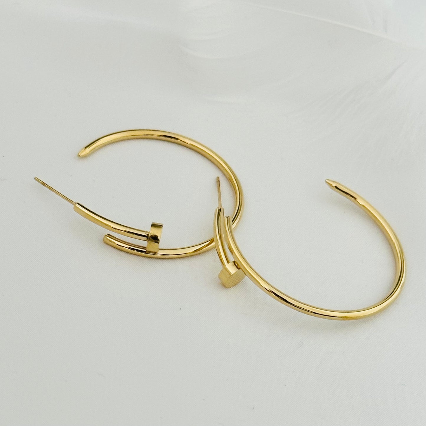 Boucle d'oreilles CLOU