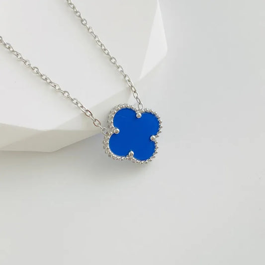 Chaine a quatre feuille  Acier au Titanium